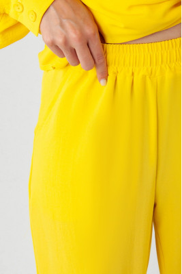 Костюм жіночий